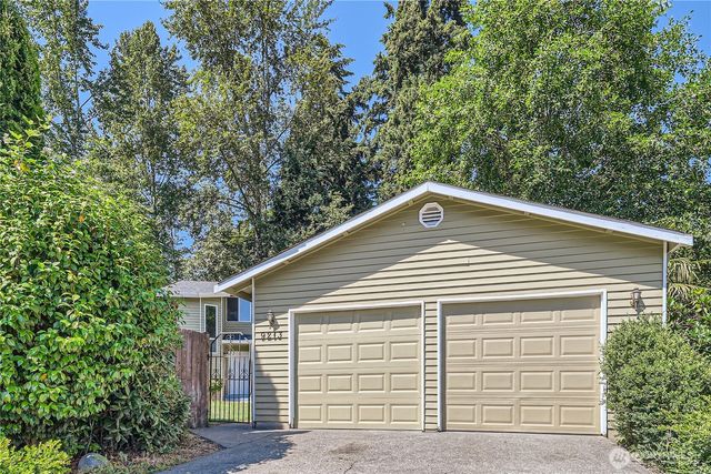 9213 1st Drive SE, Everett, WA 98208