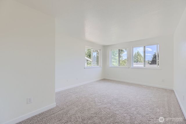 9213 1st Drive SE, Everett, WA 98208