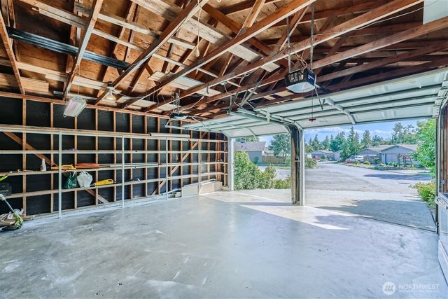 9213 1st Drive SE, Everett, WA 98208