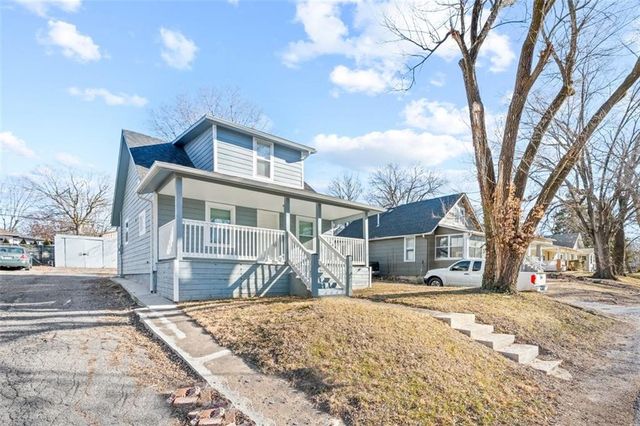 1515 S Home Avenue, Independence, MO 64052