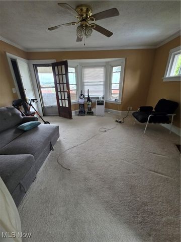 17817 Grovewood Avenue, Cleveland, OH 44119