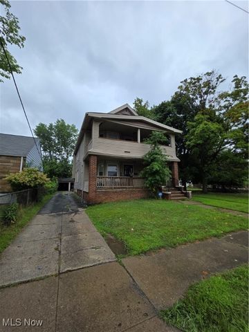 17817 Grovewood Avenue, Cleveland, OH 44119