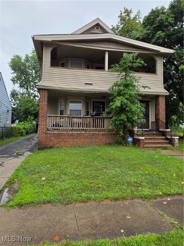 17817 Grovewood Avenue, Cleveland, OH 44119