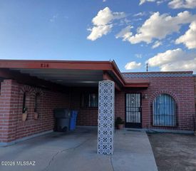 816 W Calle Chico, Nogales, AZ 85621