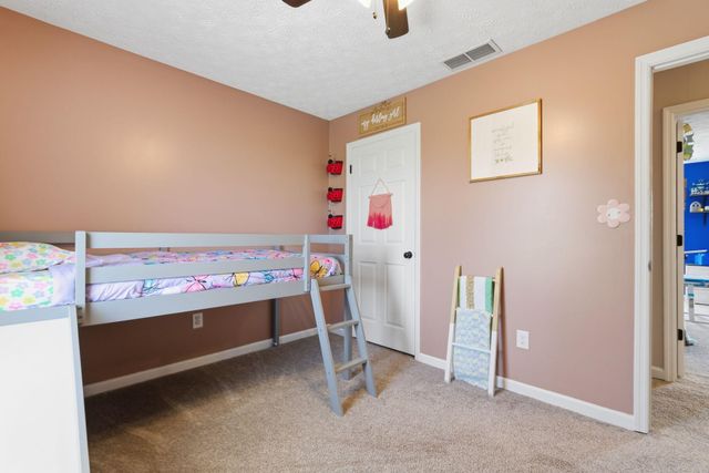 352 Springhurst Drive, Berea, KY 40403