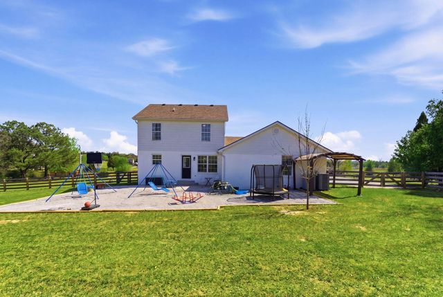352 Springhurst Drive, Berea, KY 40403
