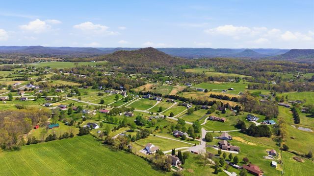 352 Springhurst Drive, Berea, KY 40403