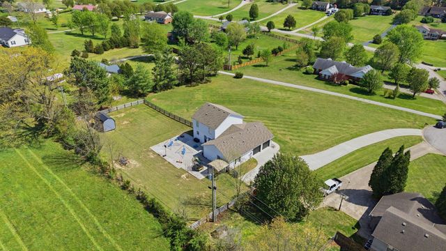 352 Springhurst Drive, Berea, KY 40403