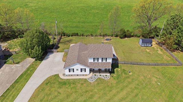 352 Springhurst Drive, Berea, KY 40403