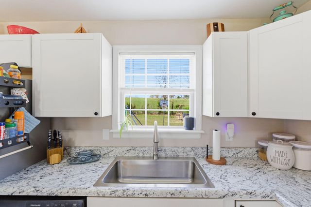 352 Springhurst Drive, Berea, KY 40403