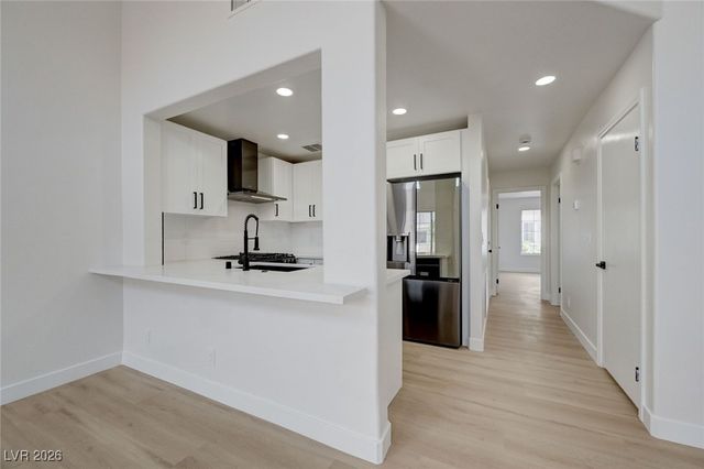 56 Belle Ridge Avenue, Las Vegas, NV 89123