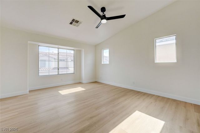 56 Belle Ridge Avenue, Las Vegas, NV 89123
