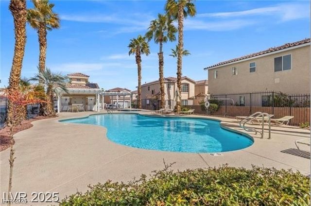 56 Belle Ridge Avenue, Las Vegas, NV 89123