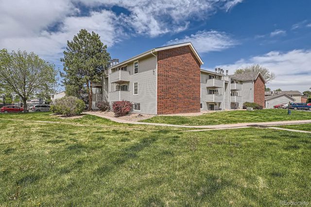 10150 E Virginia Avenue 7-301, Denver, CO 80247