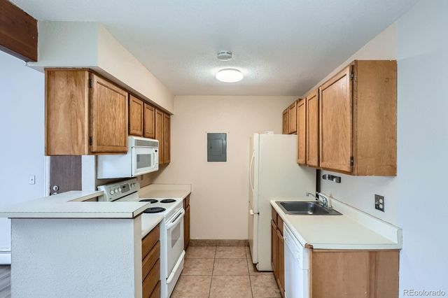 10150 E Virginia Avenue 7-301, Denver, CO 80247