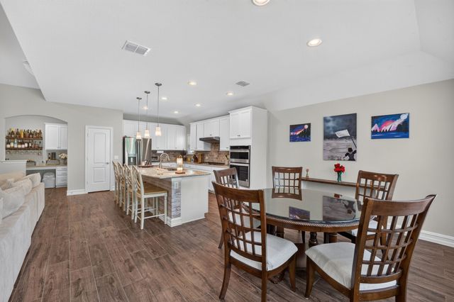 2413 Ray Roberts Drive, Wylie, TX 75098