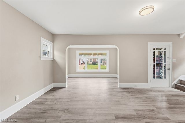 13405 Thornhurst, Garfield Heights, OH 44105