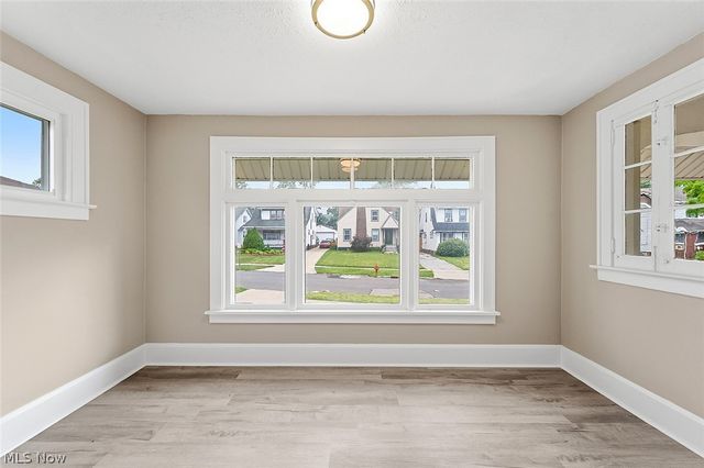 13405 Thornhurst, Garfield Heights, OH 44105
