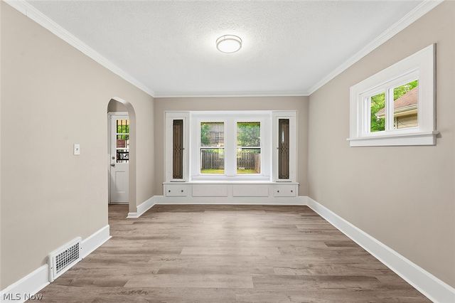 13405 Thornhurst, Garfield Heights, OH 44105