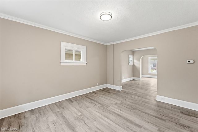 13405 Thornhurst, Garfield Heights, OH 44105