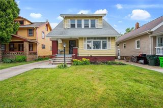 13405 Thornhurst, Garfield Heights, OH 44105