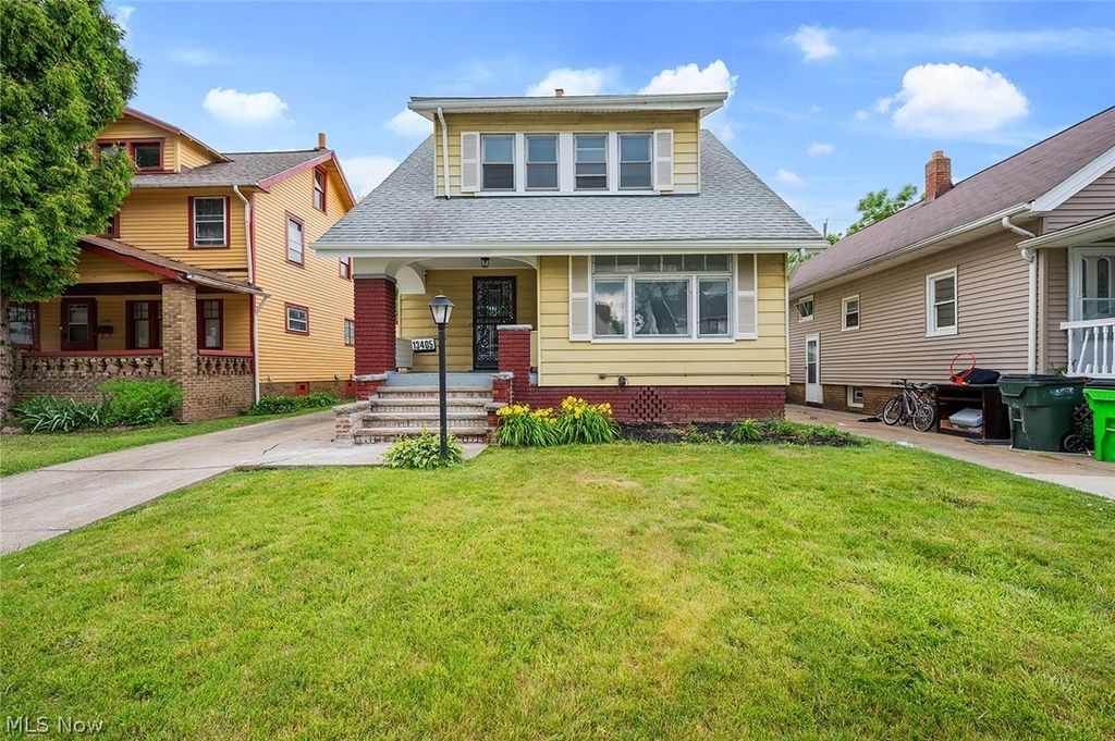 13405 Thornhurst, Garfield Heights, OH 44105