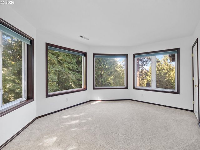 9325 Nw OLD SKYLINE Blvd, Portland, OR 97231