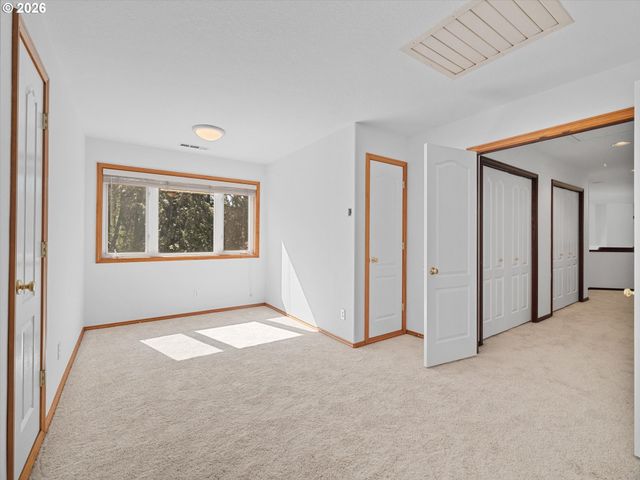 9325 Nw OLD SKYLINE Blvd, Portland, OR 97231