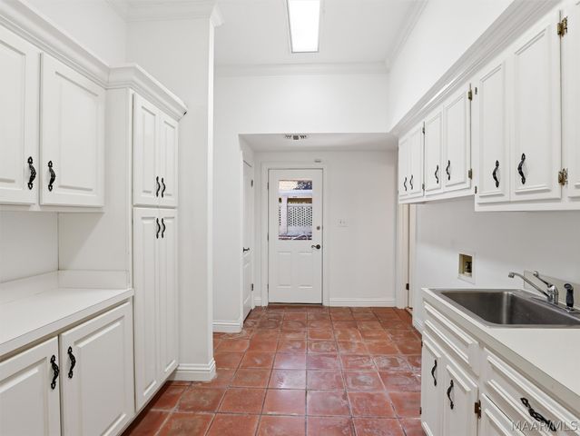 8213 Wynlakes Boulevard, Montgomery, AL 36117