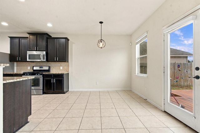 1524 Treeta TRL, Kyle, TX 78640