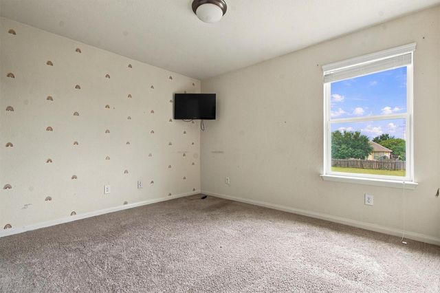 1524 Treeta TRL, Kyle, TX 78640