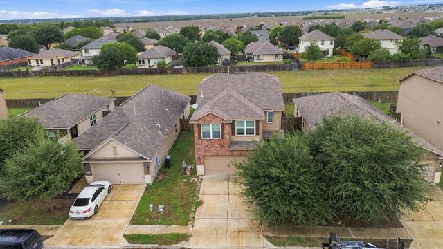1524 Treeta TRL, Kyle, TX 78640
