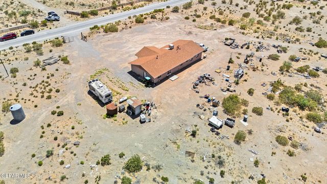 17521 ZONOBIA Avenue, El Paso, TX 79938
