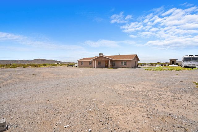 17521 ZONOBIA Avenue, El Paso, TX 79938