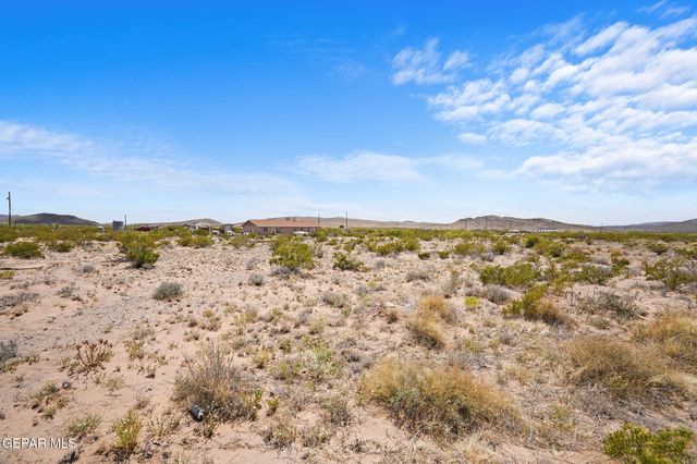 17521 ZONOBIA Avenue, El Paso, TX 79938