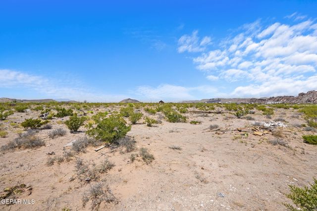 17521 ZONOBIA Avenue, El Paso, TX 79938