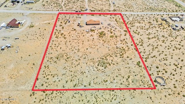 17521 ZONOBIA Avenue, El Paso, TX 79938