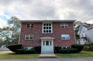 20A Day Street 6, Waltham, MA 02453