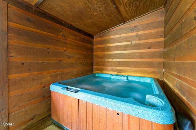 3520 Bear Pen Gap Road, Sevierville, TN 37876