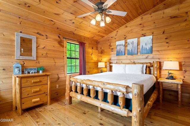 3520 Bear Pen Gap Road, Sevierville, TN 37876