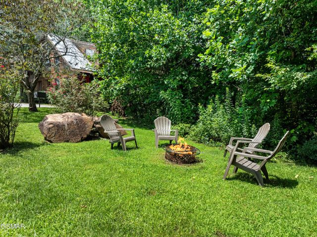 3520 Bear Pen Gap Road, Sevierville, TN 37876