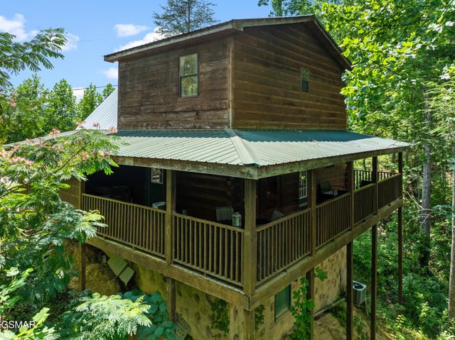 3520 Bear Pen Gap Road, Sevierville, TN 37876
