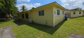 250 NE 41st St 250, Oakland Park, FL 33334