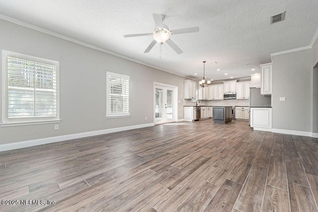 153 CELTIC WEDDING Drive, St. Johns, FL 32259