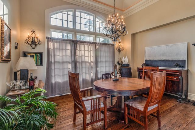 1200 Lakeside Drive, Battle Creek, MI 49015