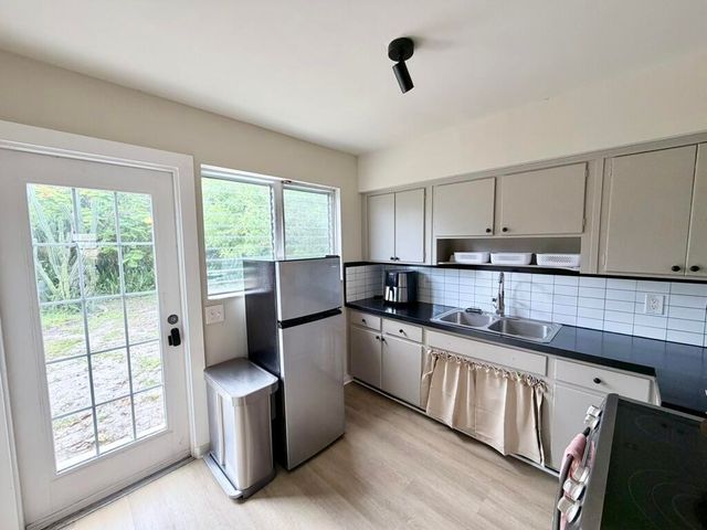 1124 18th Avenue N 1, Lake Worth Beach, FL 33460