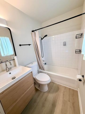 1124 18th Avenue N 1, Lake Worth Beach, FL 33460