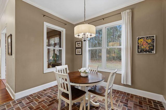 17 Parson's Creek Dr., Hattiesburg, MS 39402