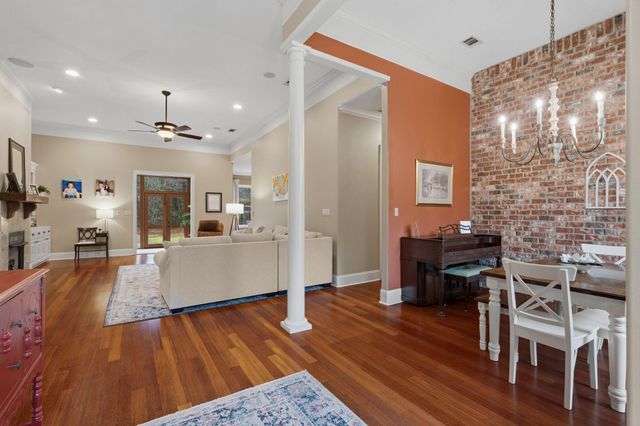 17 Parson's Creek Dr., Hattiesburg, MS 39402