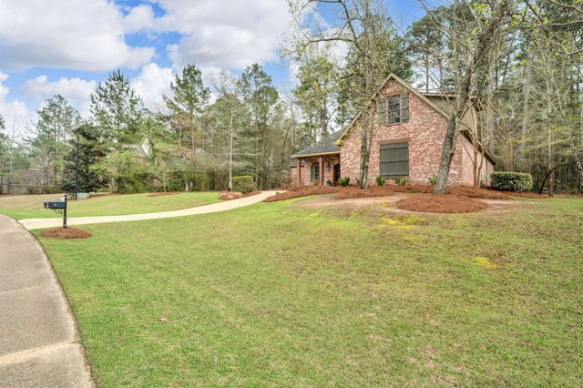 17 Parson's Creek Dr., Hattiesburg, MS 39402